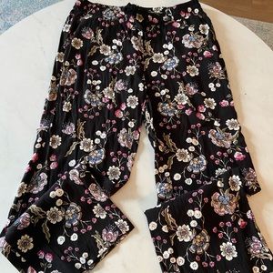 LOFT Flowy Pant